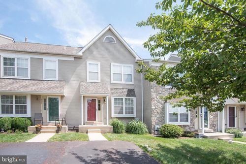 652 Longwood Rd, COLLEGEVILLE, PA, 19426-3536 | Card Image