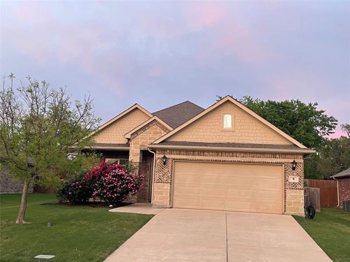 8 Pleasant Vly, Sanger, TX, 76266-5785 | Card Image