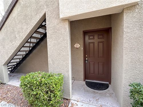 1073-9000 Las Vegas Blvd, Las Vegas, NV, 89123-3370 | Card Image