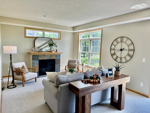 apt-206-2100 Old School Rd, Mound, MN, 55364-1685 | Card Image