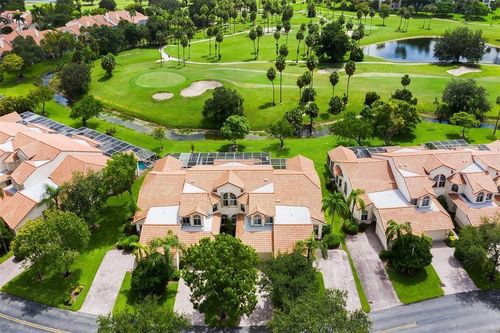 576 W Palm Aire Dr, Pompano Beach, FL, 33069-5547 | Card Image