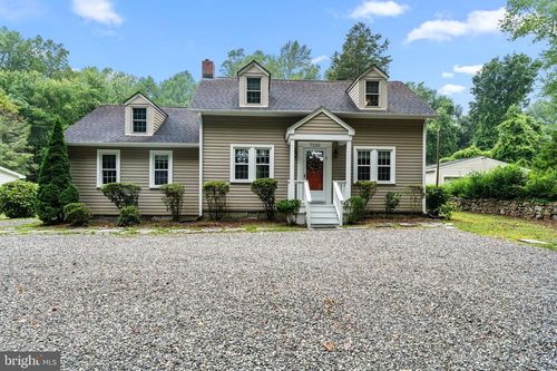 7230 Duval Ave, Gloucester, VA, 23061-6104 | Card Image