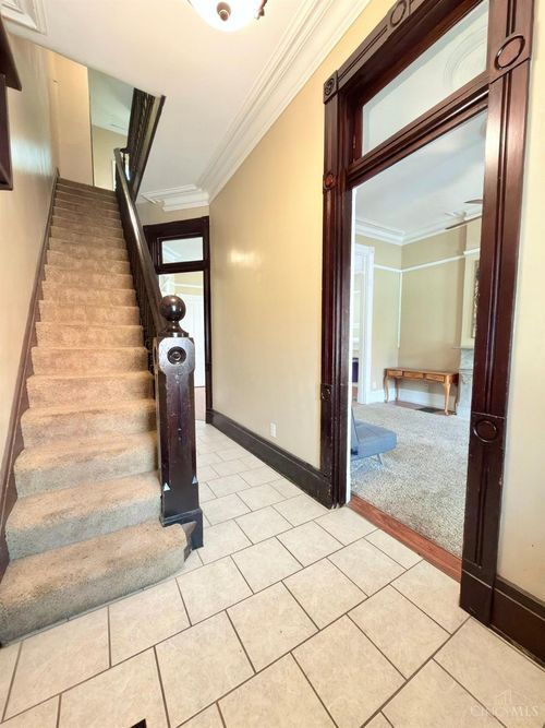 2225 Ohio, Cincinnati, OH, 45219 | Card Image