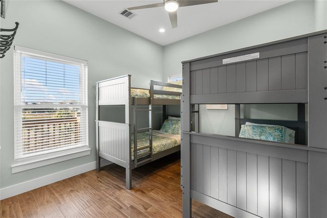 22318 Vista Del Mar, House other with 4 bedrooms, 3 bathrooms and 5 parking in Galveston TX | Image 24