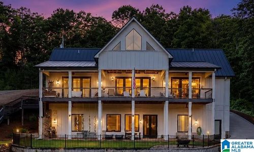 84 Wadeeta Dr, WEDOWEE, AL, 36278 | Card Image
