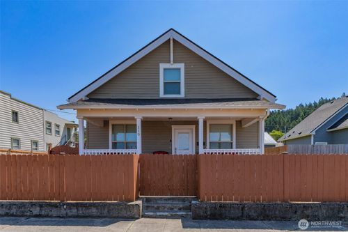 110 S Gold St, Centralia, WA, 98531-4172 | Card Image