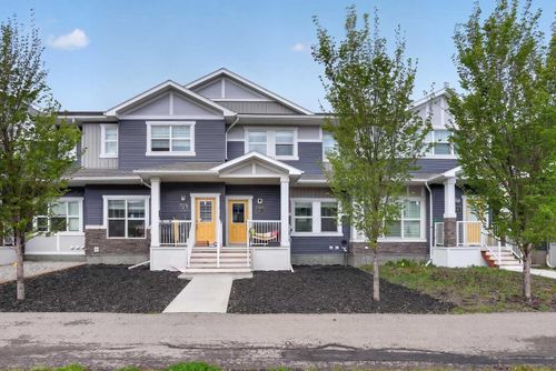 2812 47 St S, Lethbridge, AB, T1K8J7 | Card Image