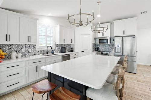 1210 Rice Rd, Bentonville, AR, 72712-8206 | Card Image