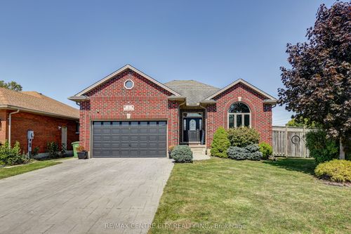 1 Mcgregor Crt, Saint Thomas, ON, N5P4H7 | Card Image