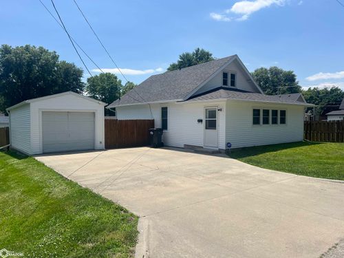 515 E Nodaway St, Clarinda, IA, 51632-1246 | Card Image
