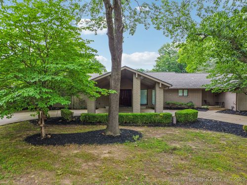 8965 Sandusky Ave, Tulsa, OK, 74137-2722 | Card Image