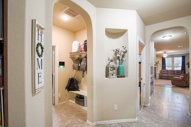 6613 Hall Of Fame Blvd, House other with 3 bedrooms, 2 bathrooms and 3 parking in Midland TX | Image 19
