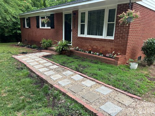 2122 Boxcar Rd, Lancaster, SC, 29720-9442 | Card Image