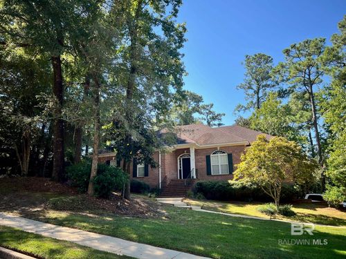 201 Potters Mill Ave, Daphne, AL, 36526-4475 | Card Image