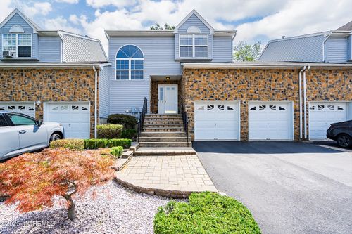 53 Barn Swallow Blvd, Marlboro, NJ, 07746-2524 | Card Image