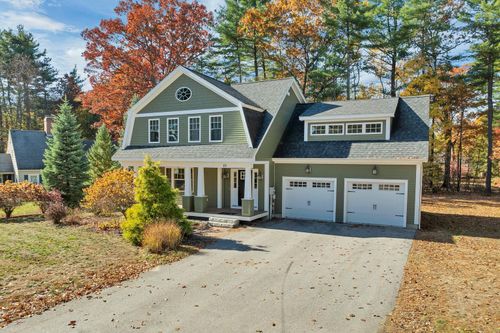 23 Whittemore St, Bedford, NH, 03110-6538 | Card Image