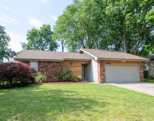 3262 W Roxbury St, Springfield, MO, 65807-8279 | Card Image