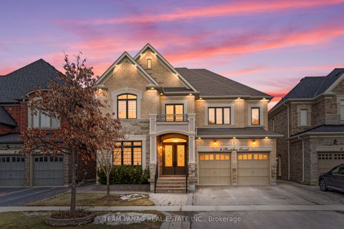 4 Rockton Crt, Brampton, ON, L6P4G6 | Card Image