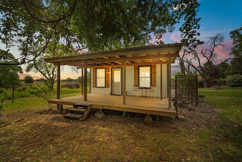 10843 Us Highway 90 W, Harwood, TX, 78632-4770 | Card Image