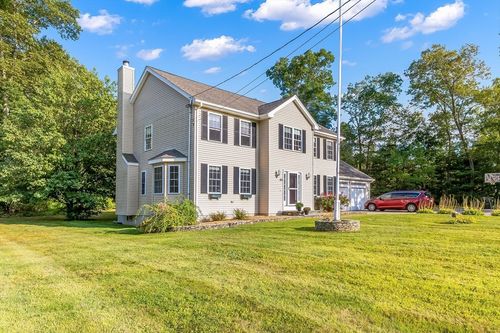 93 Haggerty Rd, Charlton, MA, 01507-6527 | Card Image