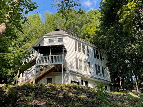 107 Elm St, Oneonta, NY, 13820-1569 | Card Image