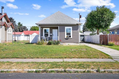 1111 E Longfellow Ave, Spokane, WA, 99207-3128 | Card Image