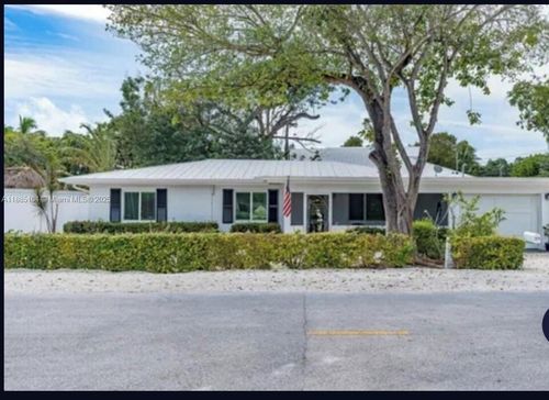 275 Pueblo St, Tavernier, FL, 33070 | Card Image