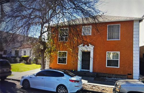 2219 Pine Ave, Long Beach, CA, 90806-4324 | Card Image