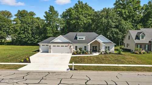 4046 Running Oak Trl, Lima, OH, 45807-3134 | Card Image