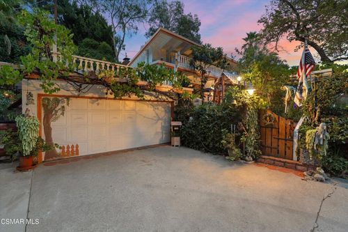 1705 La Loma Rd, Pasadena, CA, 91105-1332 | Card Image