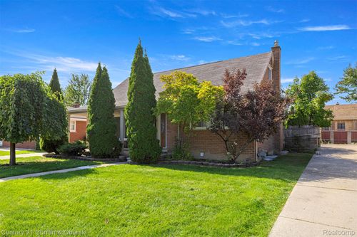 20428 Brooklawn Drive, Dearborn Heights, MI, 48127 | Card Image