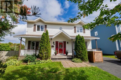 18 Grey Pl, Mount Pearl, NL, A1N3T8 | Card Image