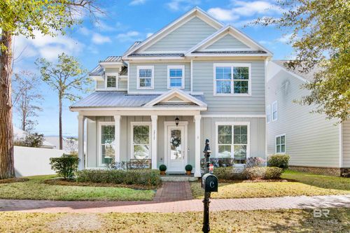 2717 Bienville Ave, Gulf Shores, AL, 36542-4800 | Card Image