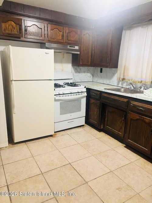 89 Manila Avenue, Staten Island, NY, 10306 | Card Image