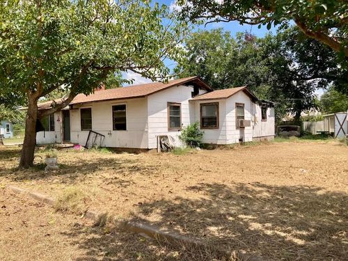 601 S Colorado St, Whitney, TX, 76692-2824 | Card Image