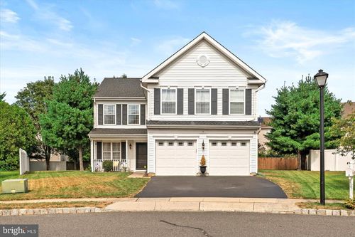 5 Foster Ln, Columbus, NJ, 08022-2317 | Card Image