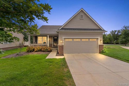 3679 W Madison Ave, Lake Orion, MI, 48359-1662 | Card Image