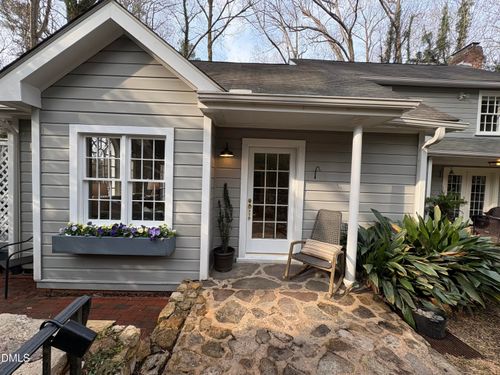 1008 Dawes St, Chapel Hill, NC, 27516-3010 | Card Image