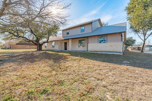 435 Edwards Dr, Dublin, TX, 76446-1152 | Card Image