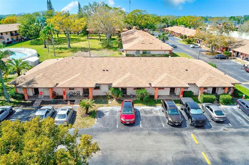 unit-10-4-13250 Ridge Rd, LARGO, FL, 33778-1827 | Card Image