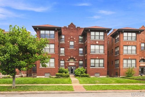 11-5625 Pershing Ave, Saint Louis, MO, 63112-1723 | Card Image