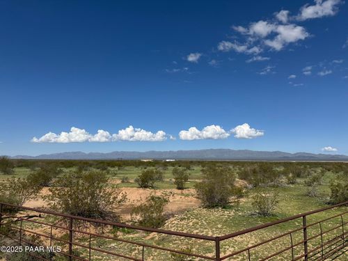 00xx N 529th Parcel 3b Avenue, Aguila, AZ, 85320 | Card Image