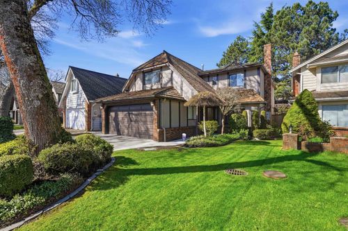 6215 Garnet Dr, Richmond, BC, V7C4Z8 | Card Image