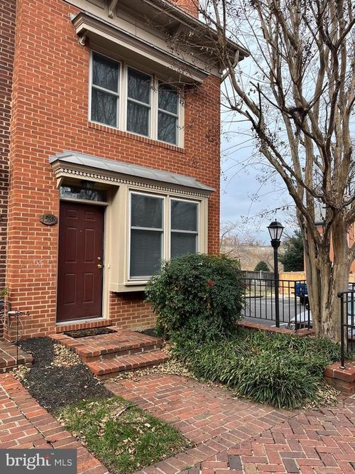 1533 Oronoco St, ALEXANDRIA, VA, 22314-2155 | Card Image