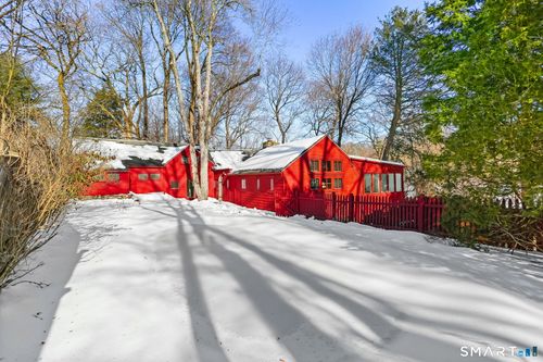 23 Bridge St, Westport, CT, 06880-4928 | Card Image