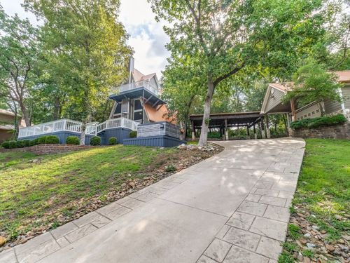 104 Bridlepath Dr, Pottsboro, TX, 75076-4504 | Card Image