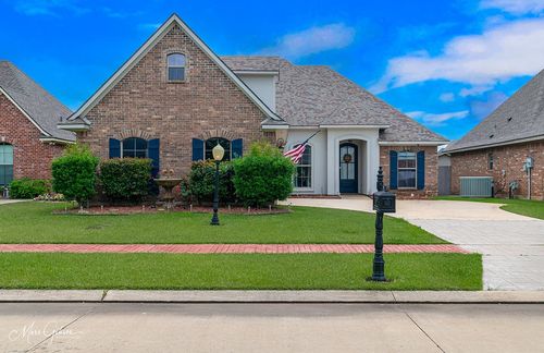 793 Dumaine Dr, Bossier City, LA, 71111-6273 | Card Image