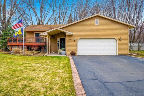 1487 Meadow Ln, Maple Plain, MN, 55359-9530 | Card Image