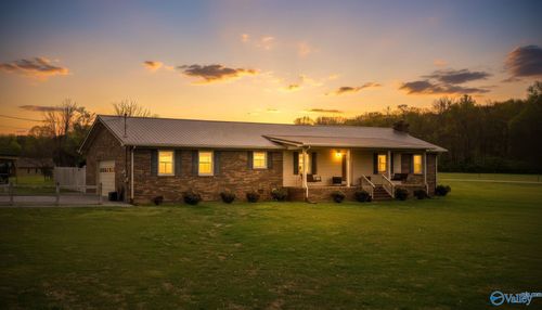 43 Boning Rd, Fayetteville, TN, 37334-5211 | Card Image