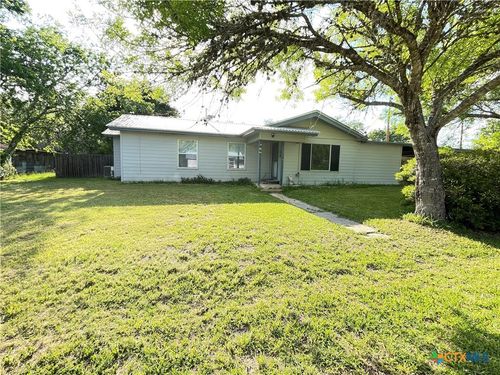 348 N Burke St, Goliad, TX, 77963-4081 | Card Image